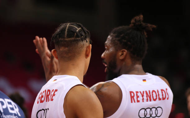 作力量的伟 作力量的伟