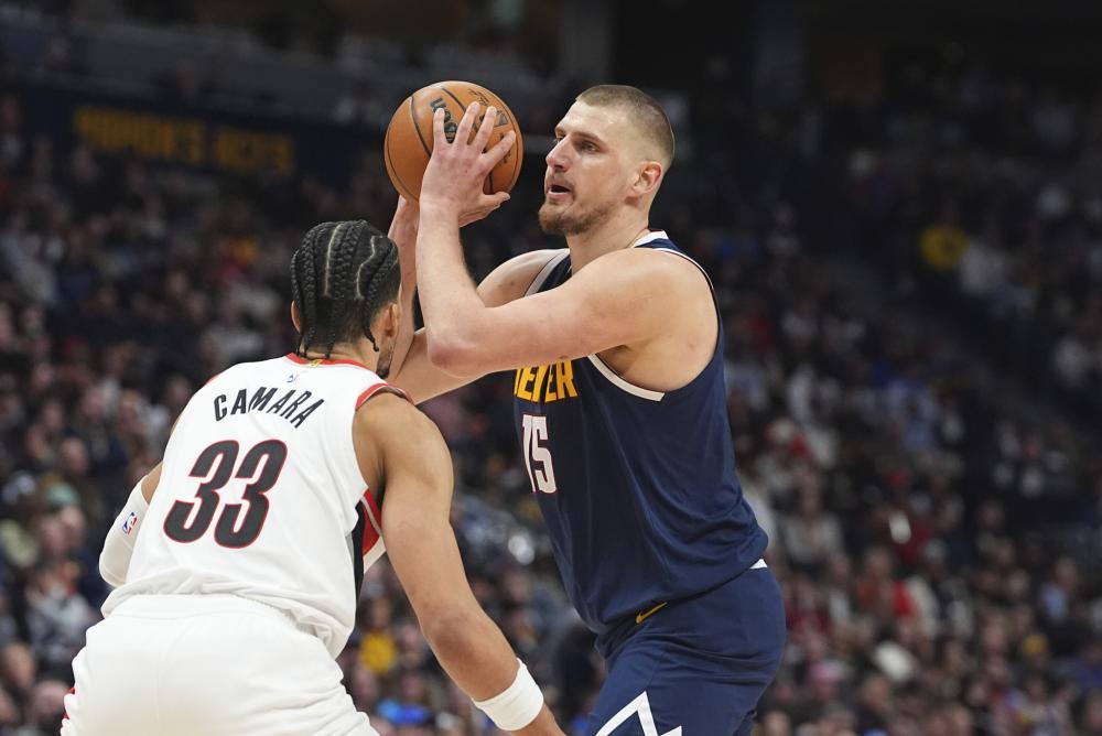 己在进攻端 己在进攻端